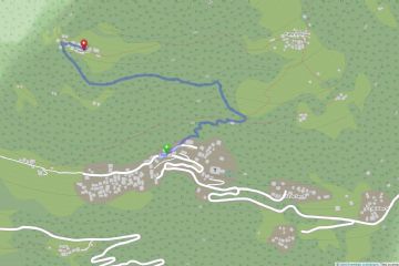 L'itinerario è segnalato e per un breve tratto coincide con uno dei dieci Sentieri dell'Arte.